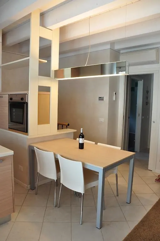 Apartamento Belvedere Home Desenzano del Garda