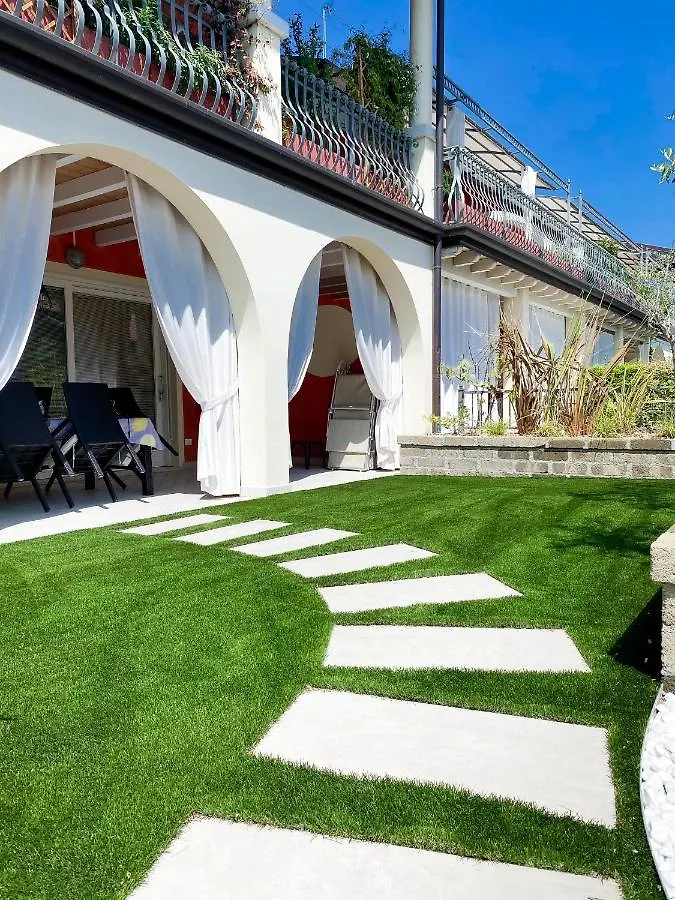 Apartment Belvedere Home Desenzano del Garda