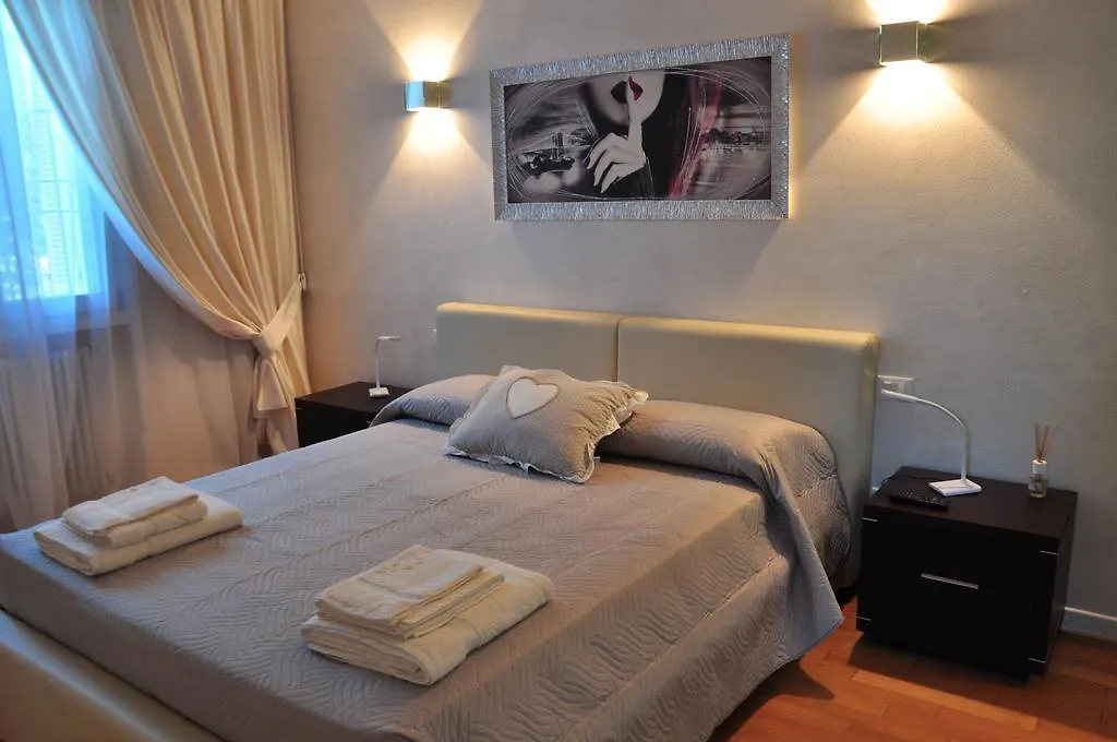 Belvedere Home Desenzano del Garda 0*,