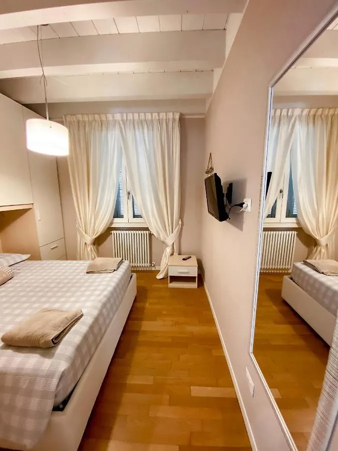 Belvedere Home Ντεζεντσάνο ντελ Γκάρντα Ιταλία